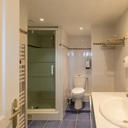 Citotel Le Regina Gare Saint-jean Отель 2*